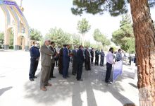 گزارش تصویری مراسم عطرافشاني و غبارروبي گلزار شهدا